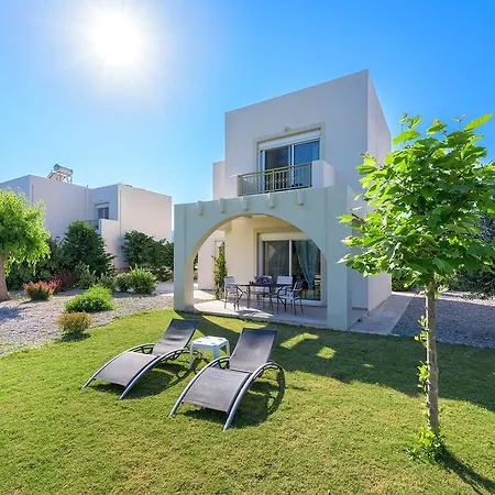 The Orange Tree House גנאדי